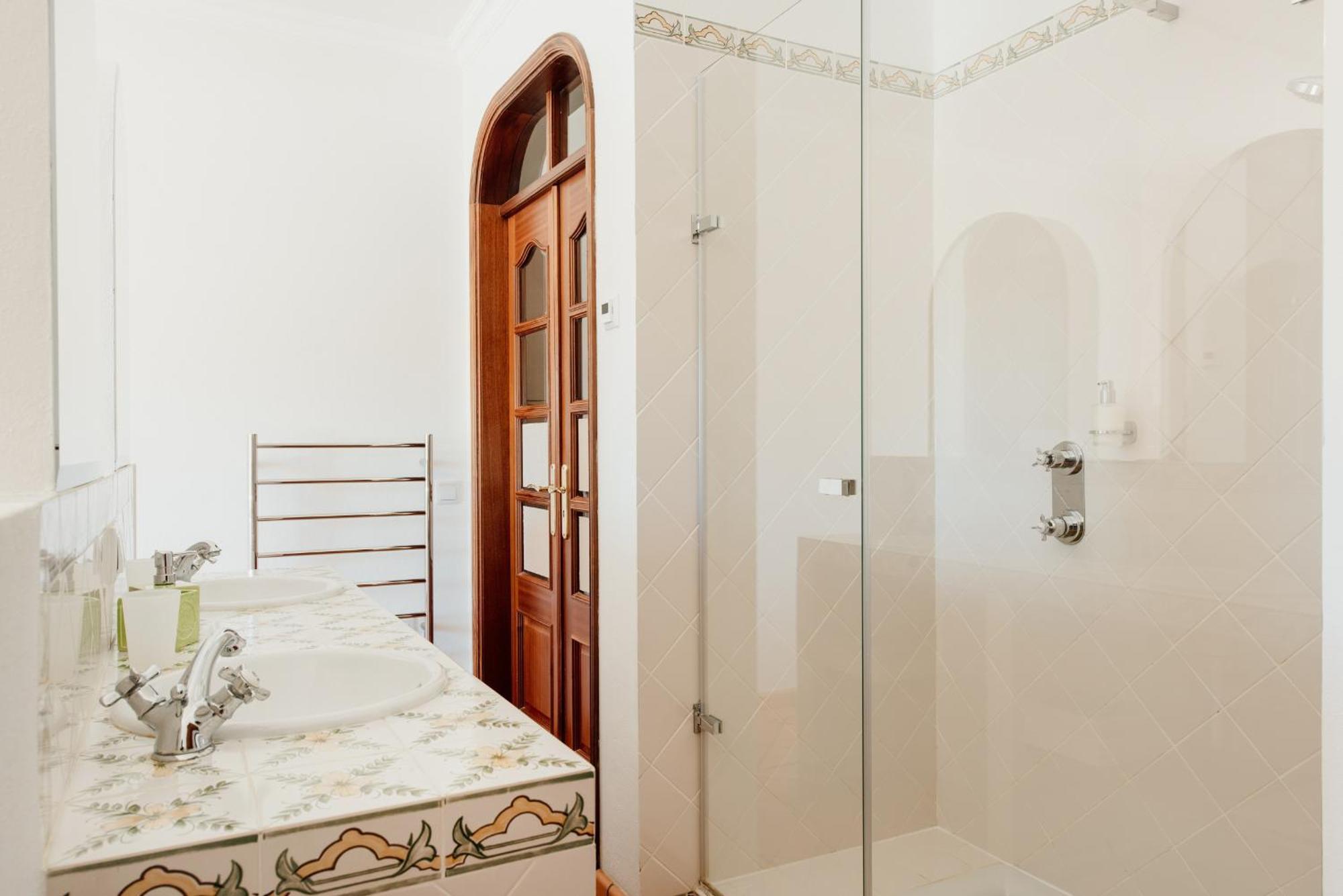 B&B Entrecolinas Paderne  Dış mekan fotoğraf